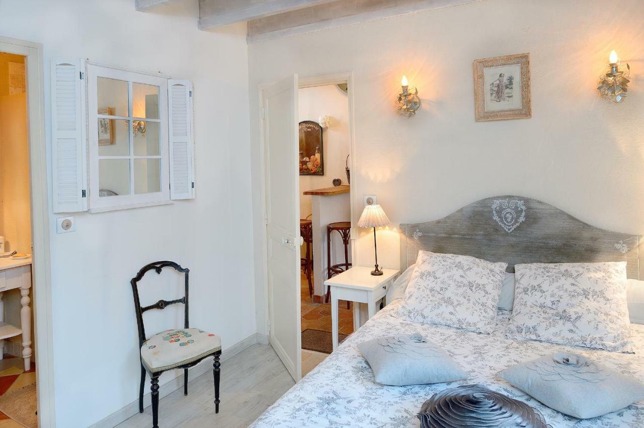 Maison D'Hotes A L'Ombre Bleue Mittainville Ngoại thất bức ảnh